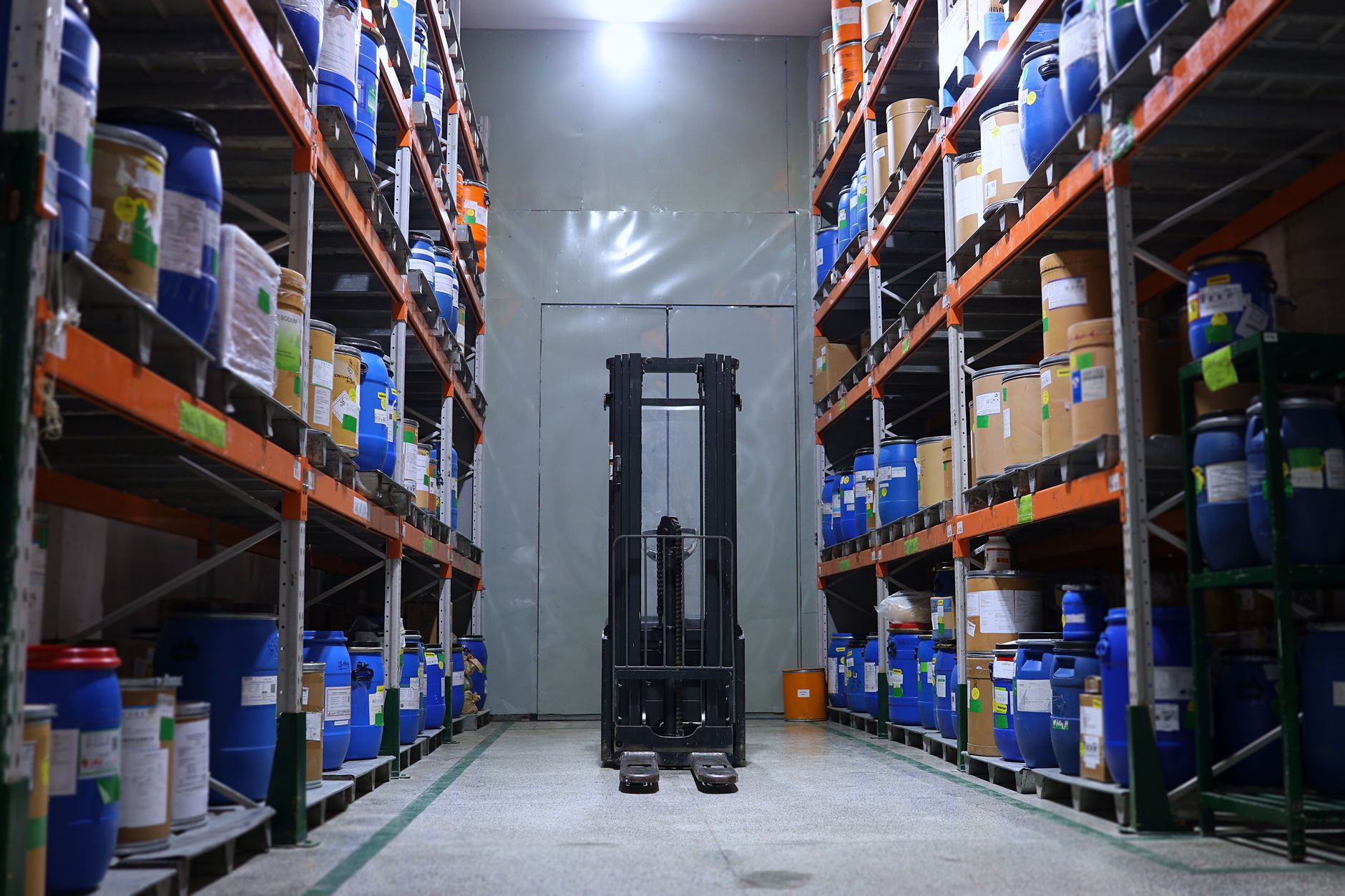 Industrial-Grade Air Purifier with 10,000 CFM for Commercial Use